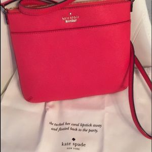 Kate Spade Cameron street Henley Cross body purse